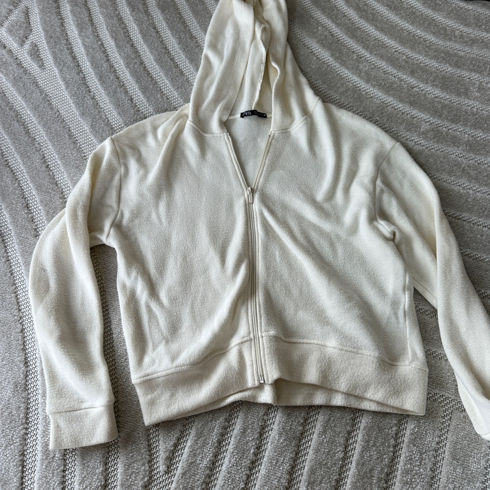 Zara Cream Zip-Up Hoodie